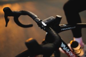 INFINI I-6766 ASTRA PRO + AEGLE PRO – High‑Performance Smart Bike Light Set (600 lm Front + 65lm Smart Brake Rear)